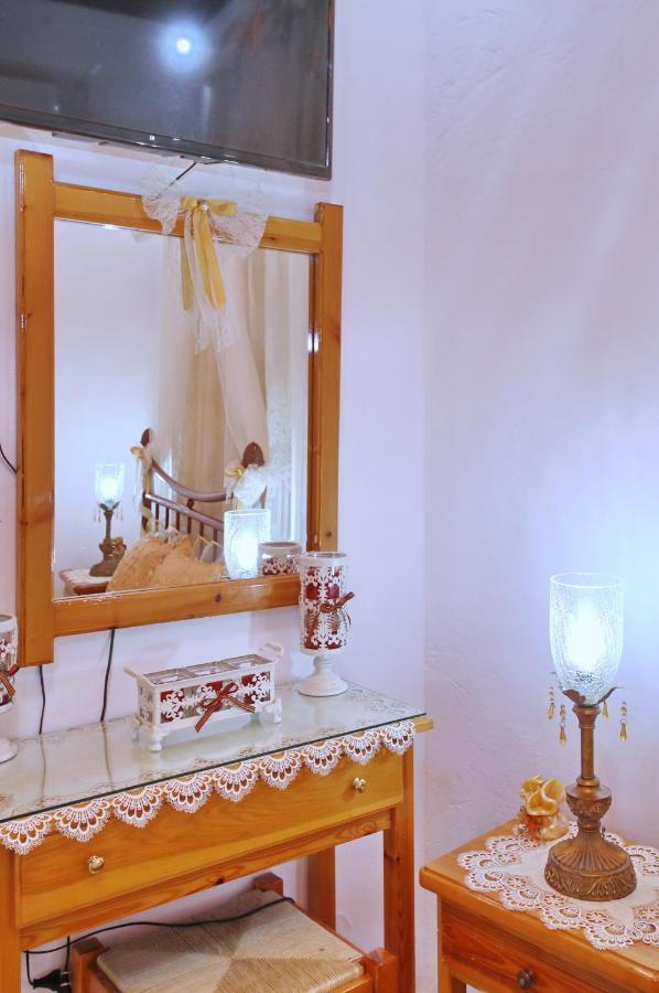 Vasia'S Small Villa Szkópelosz Kültér fotó
