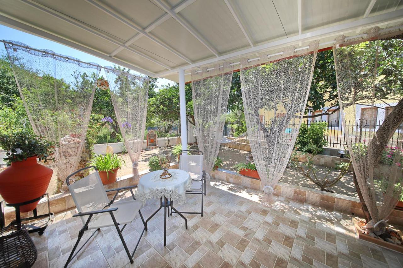 Vasia'S Small Villa Szkópelosz Kültér fotó