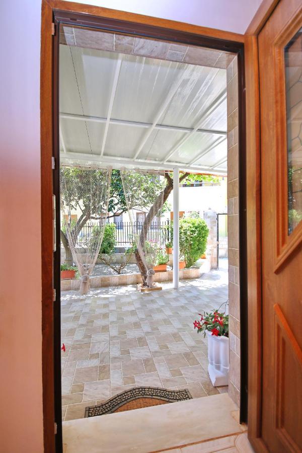 Vasia'S Small Villa Szkópelosz Kültér fotó